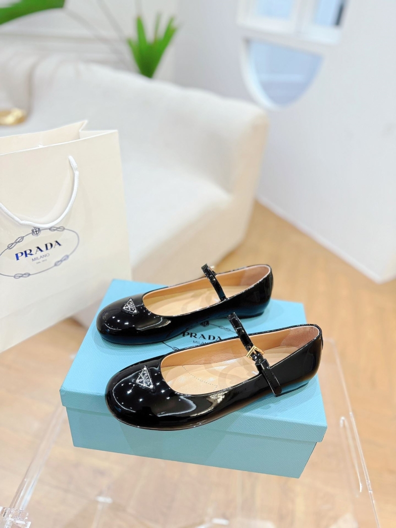 Prada flat shoes